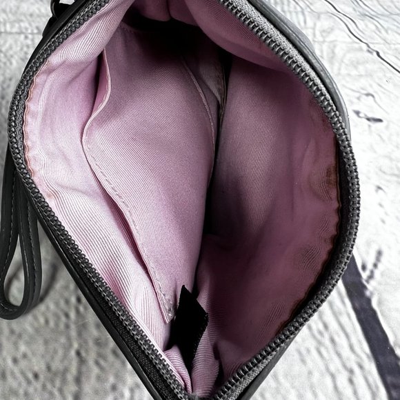 Coach Gray Leather Wristlet Bag Zip Top Pleated Purse - Picture 7 of 7